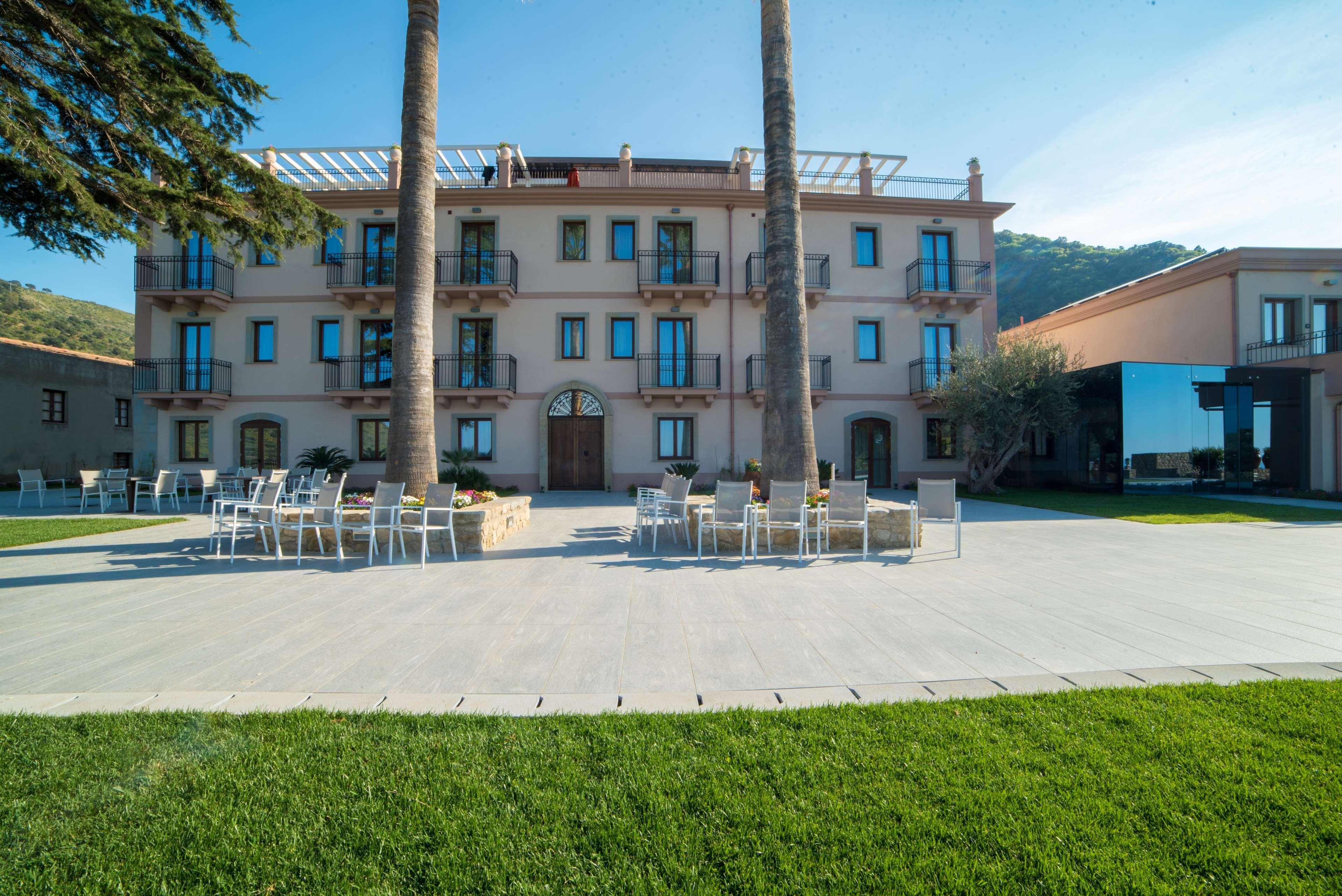 Best Western Plus Hotel Terre di Eolo Patti Esterno foto