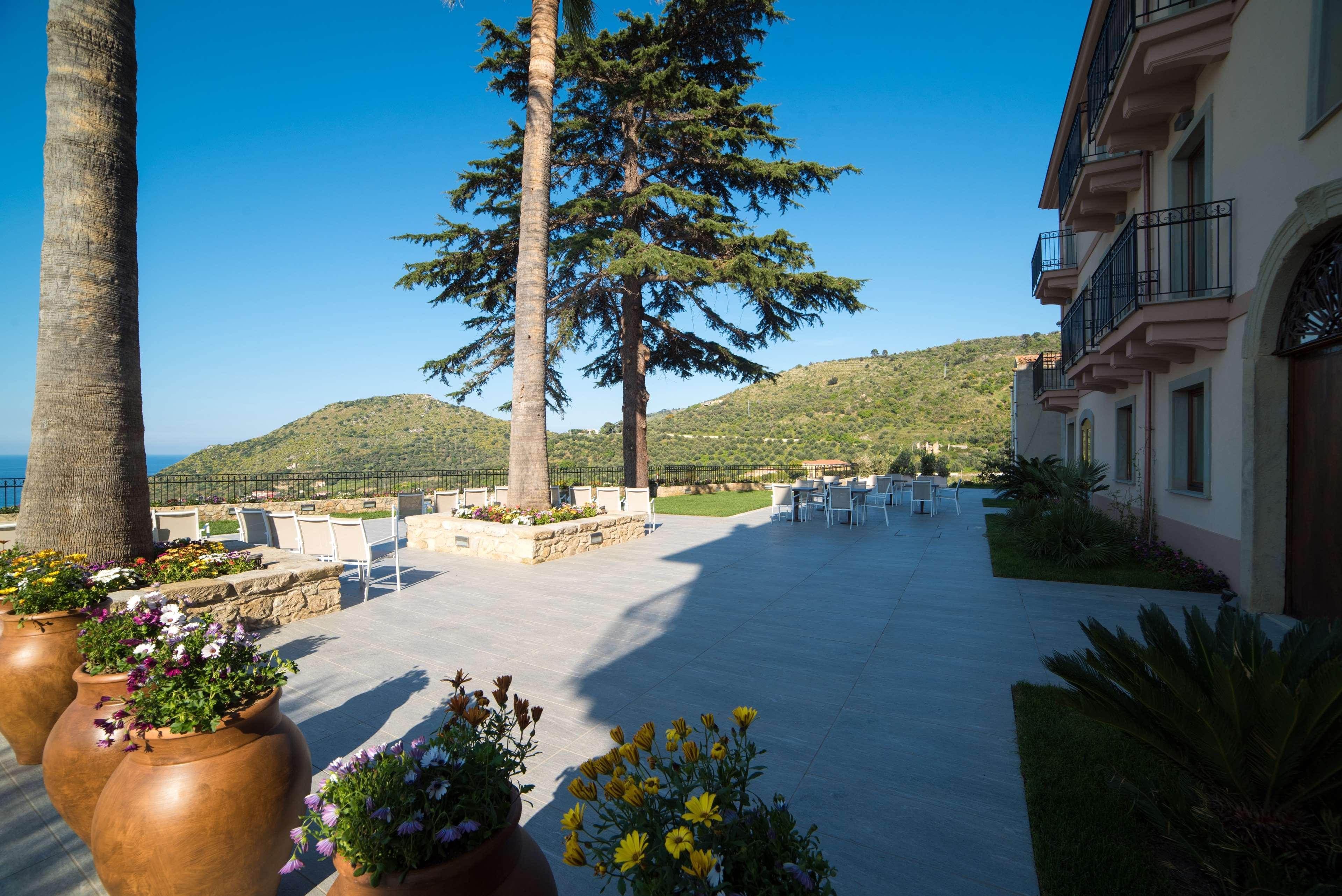 Best Western Plus Hotel Terre di Eolo Patti Esterno foto