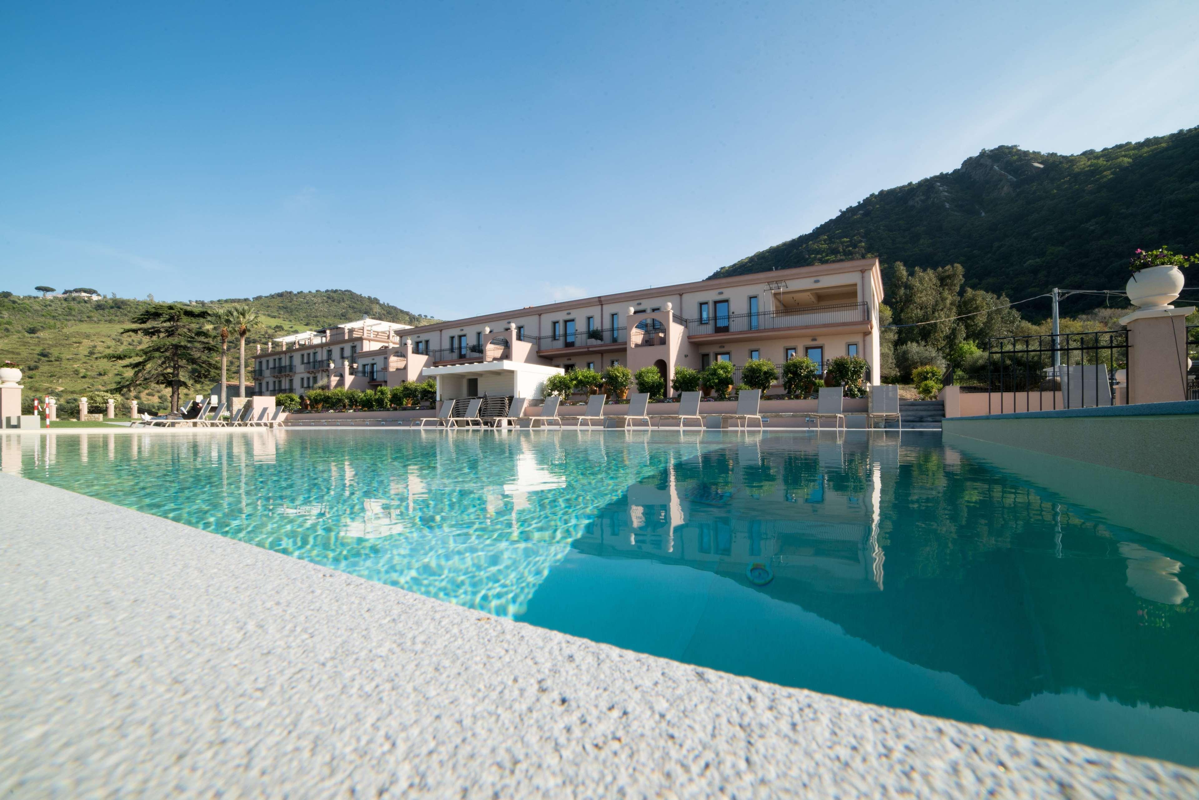 Best Western Plus Hotel Terre di Eolo Patti Esterno foto
